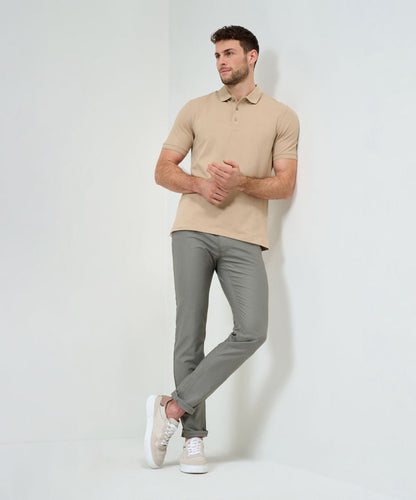 Five-pocket Pants in a Two-toned Look