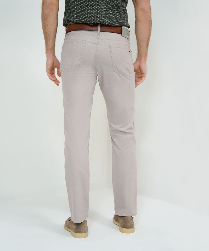 Five-pocket Pants in a Two-toned Look