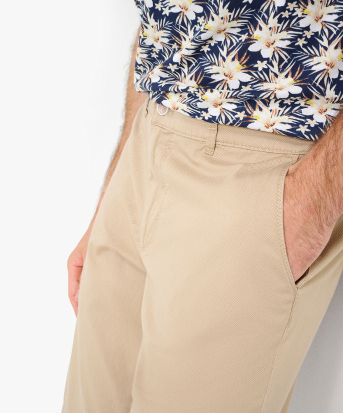 Bermudas Made from Lightweight, Quality Cotton