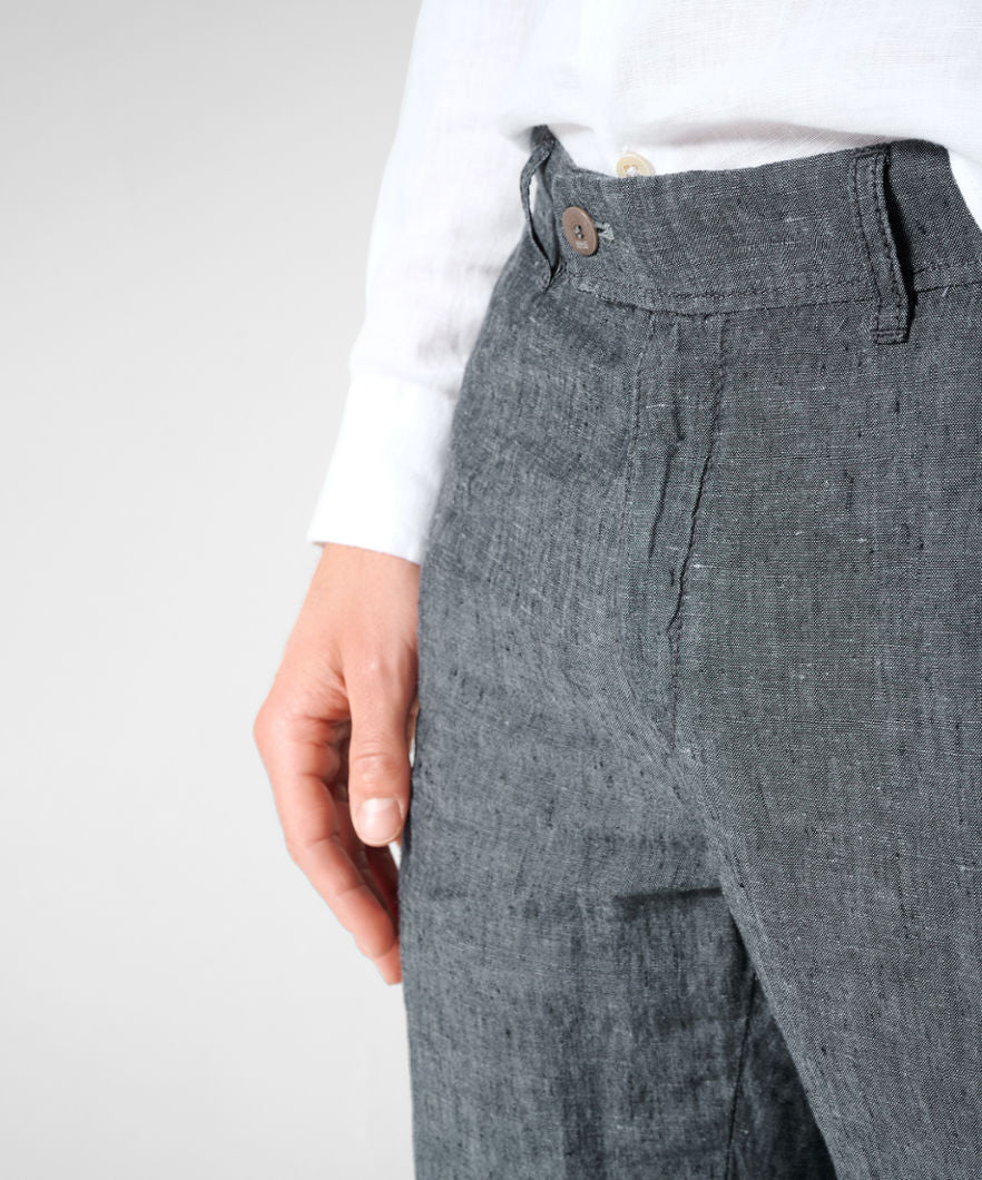 Chinos Made from Summer Linen