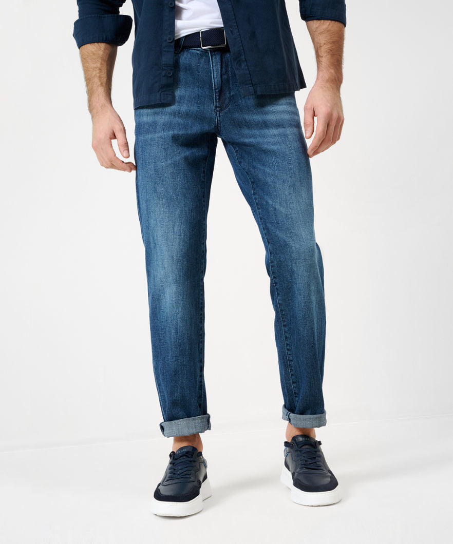 Five-pocket Jeans with A Modern Fit