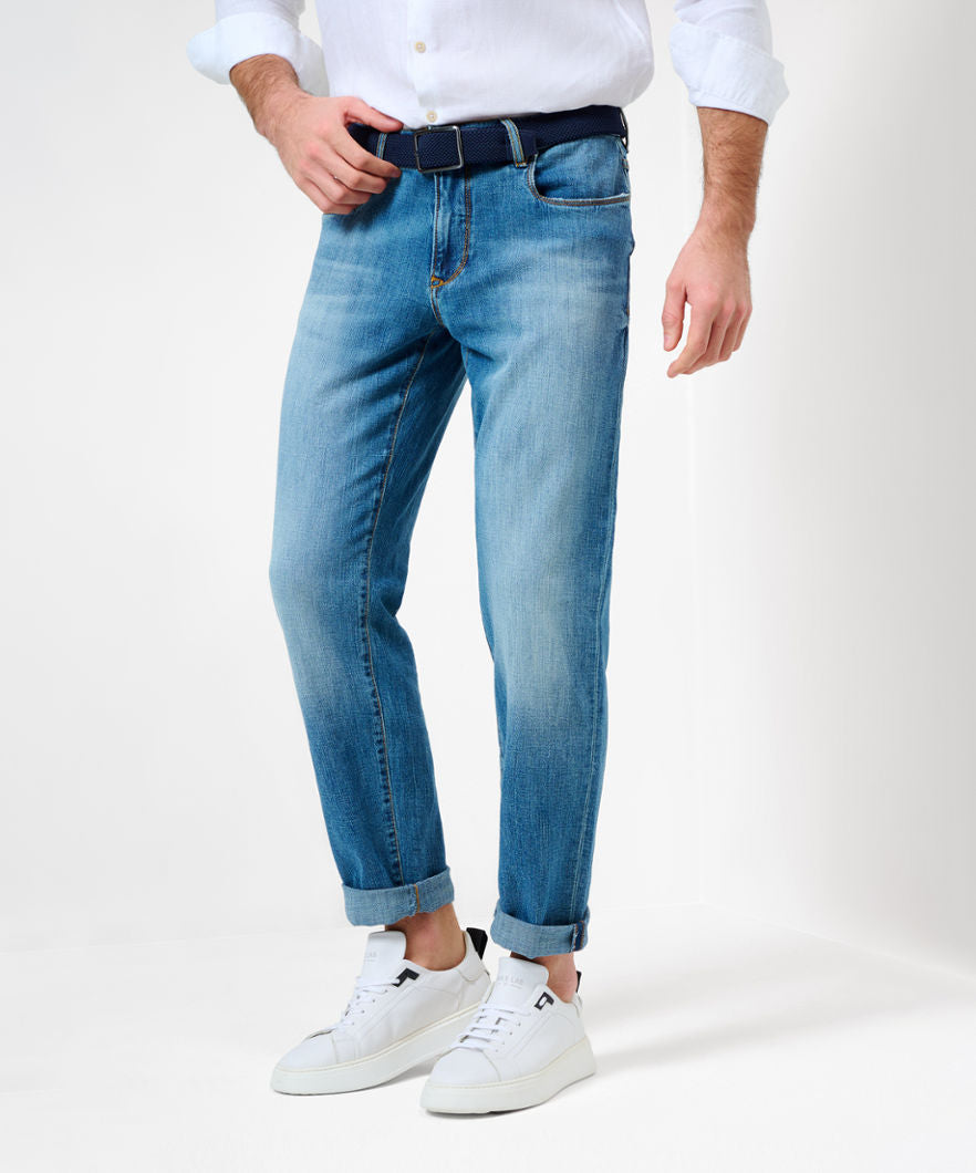 Five-pocket Jeans with A Modern Fit