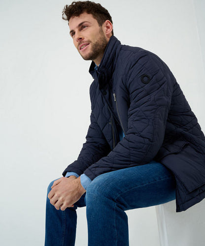 Sporty Men’s Jacket in Field Jacket Style