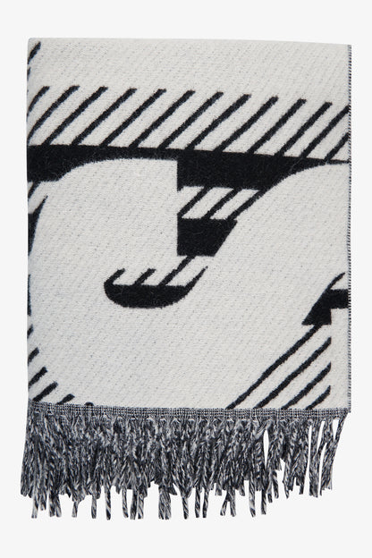 格紋印字流蘇圍巾