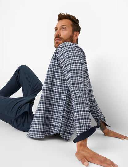 Flannel: Shirt out of Pure Cotton
