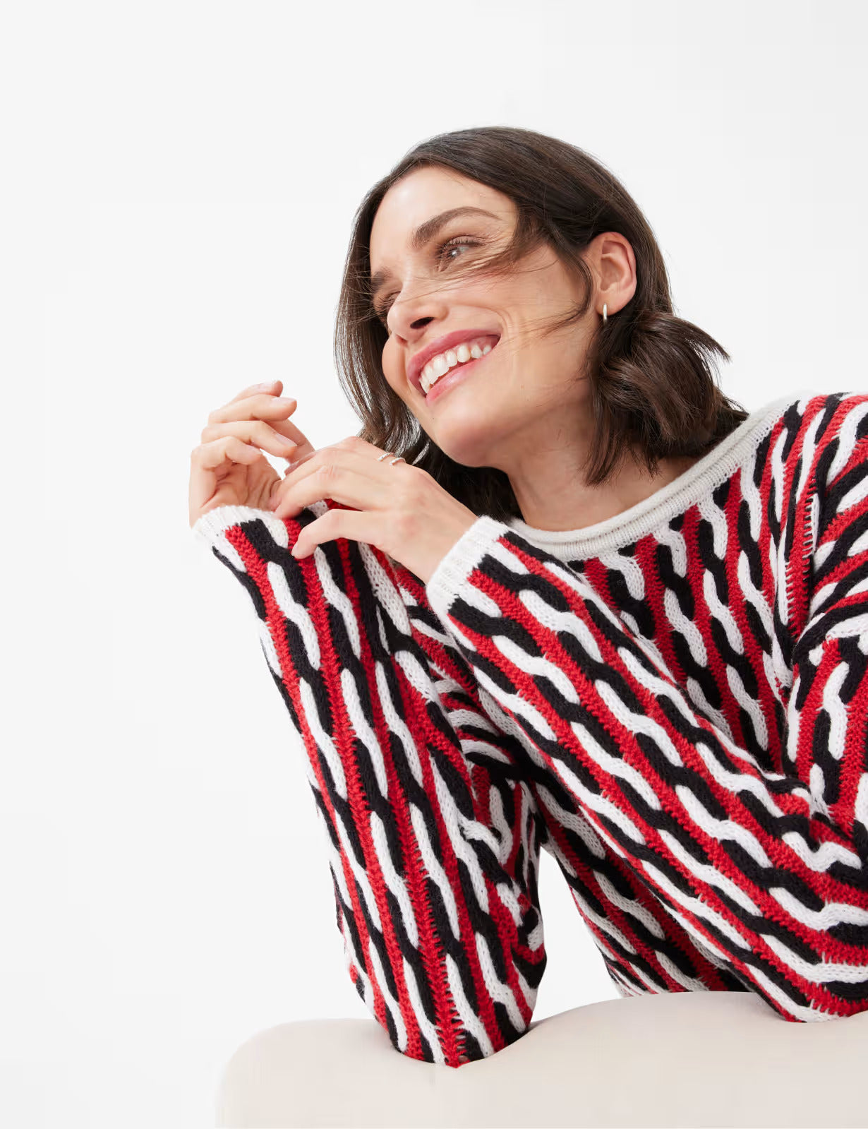 Braid: Knitted Sweater in Wool-Polyacryl Mix