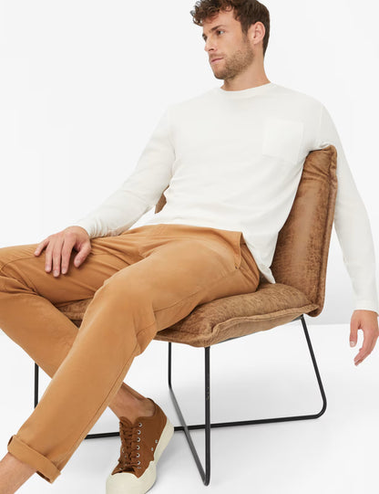 Hi-Flex Struktur: Flat-Front Pant in Modern Fit