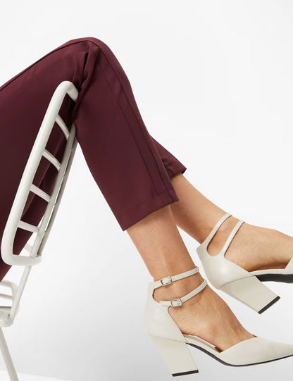 Clean Techno: Chinos in Regular Fit