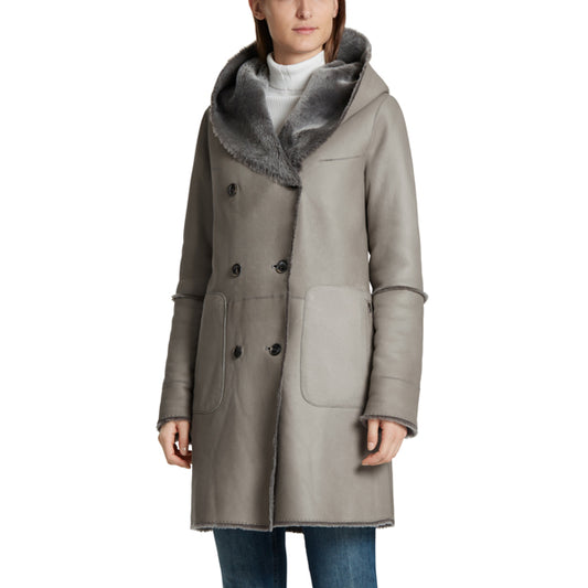 Reversible fur intergrated coat
