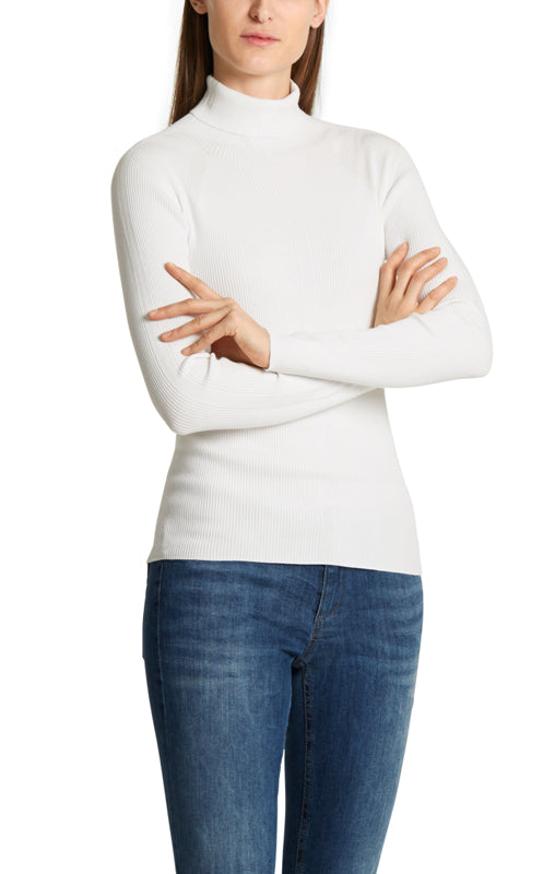 Sweater with turtleneck