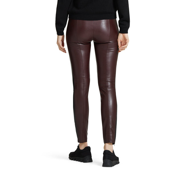 Fake leather leggings with stripes